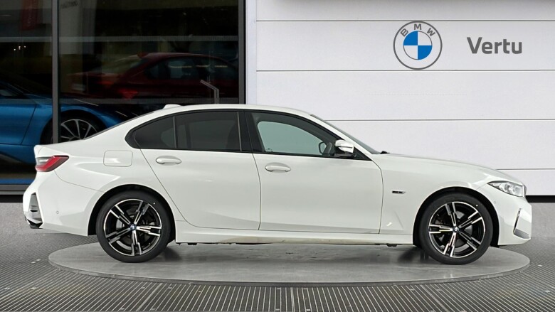 BMW 3 Series 330e M Sport 4dr Step Auto Saloon